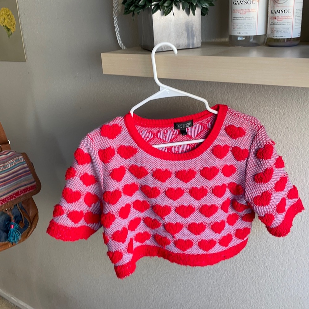 Cropped topshop sweater heart top
